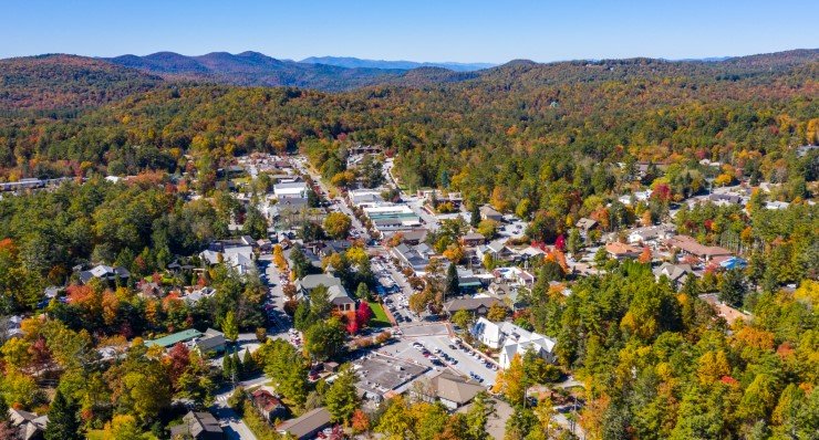 where are the best places to retire in north carolina